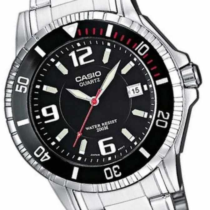 Casio MTD-1053D-1A Sport Analog Mens Watch Stainless Steel MTD-1053 200M WR New